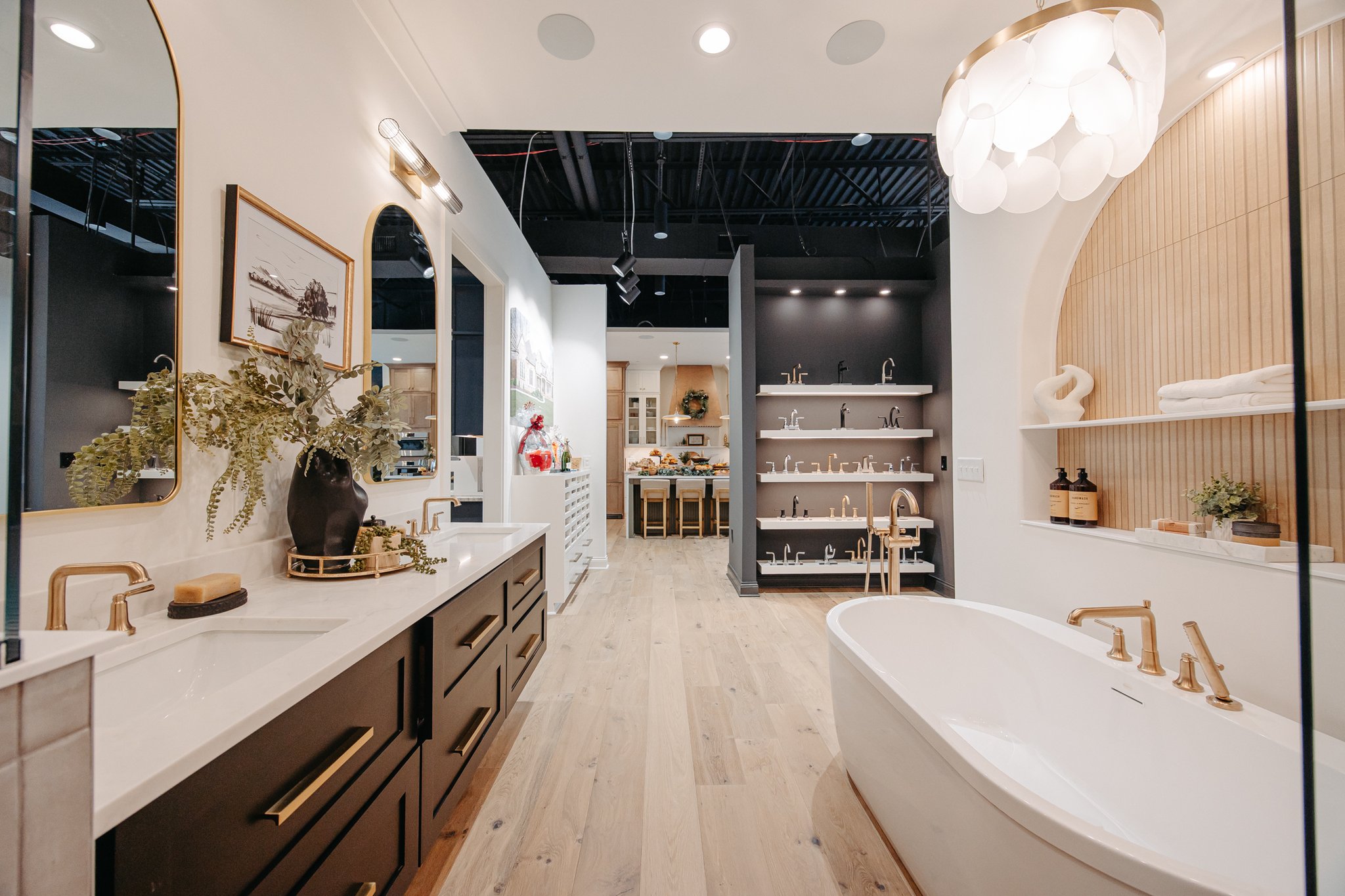 Design Center Photo (4)